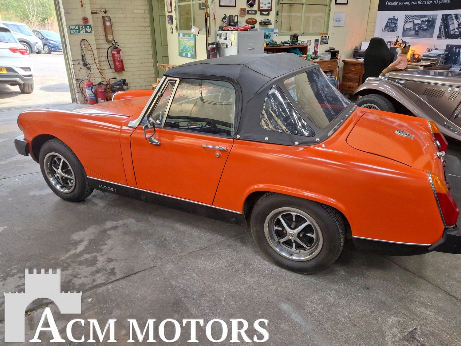 [ berth ]MG Midget