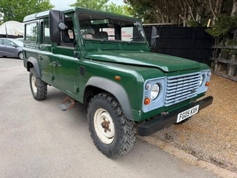 Land Rover Defender 110 2005