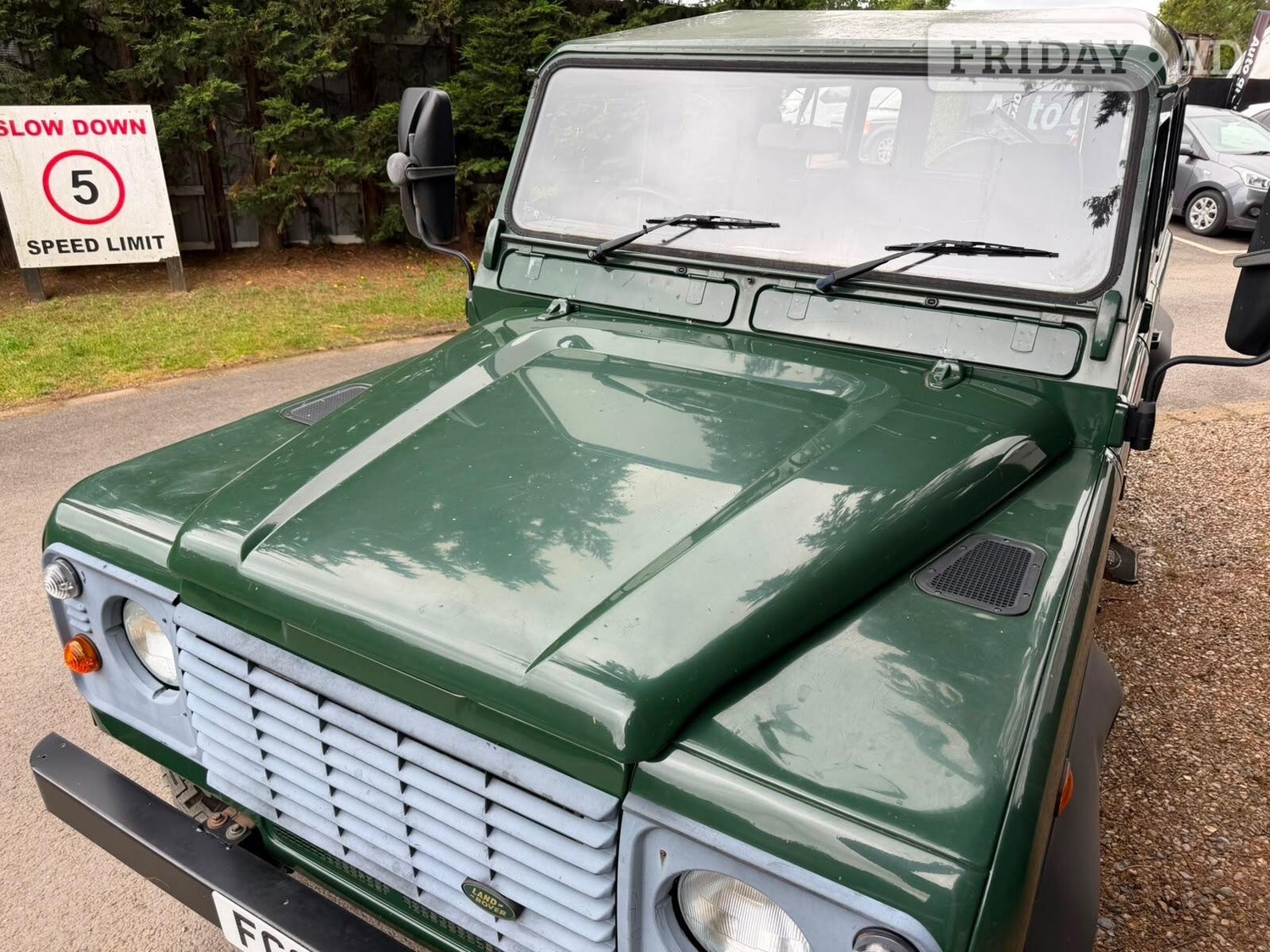 [ berth ]Land Rover Defender 110