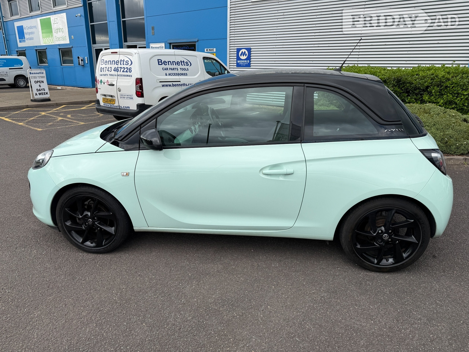 [ berth ]Vauxhall Adam