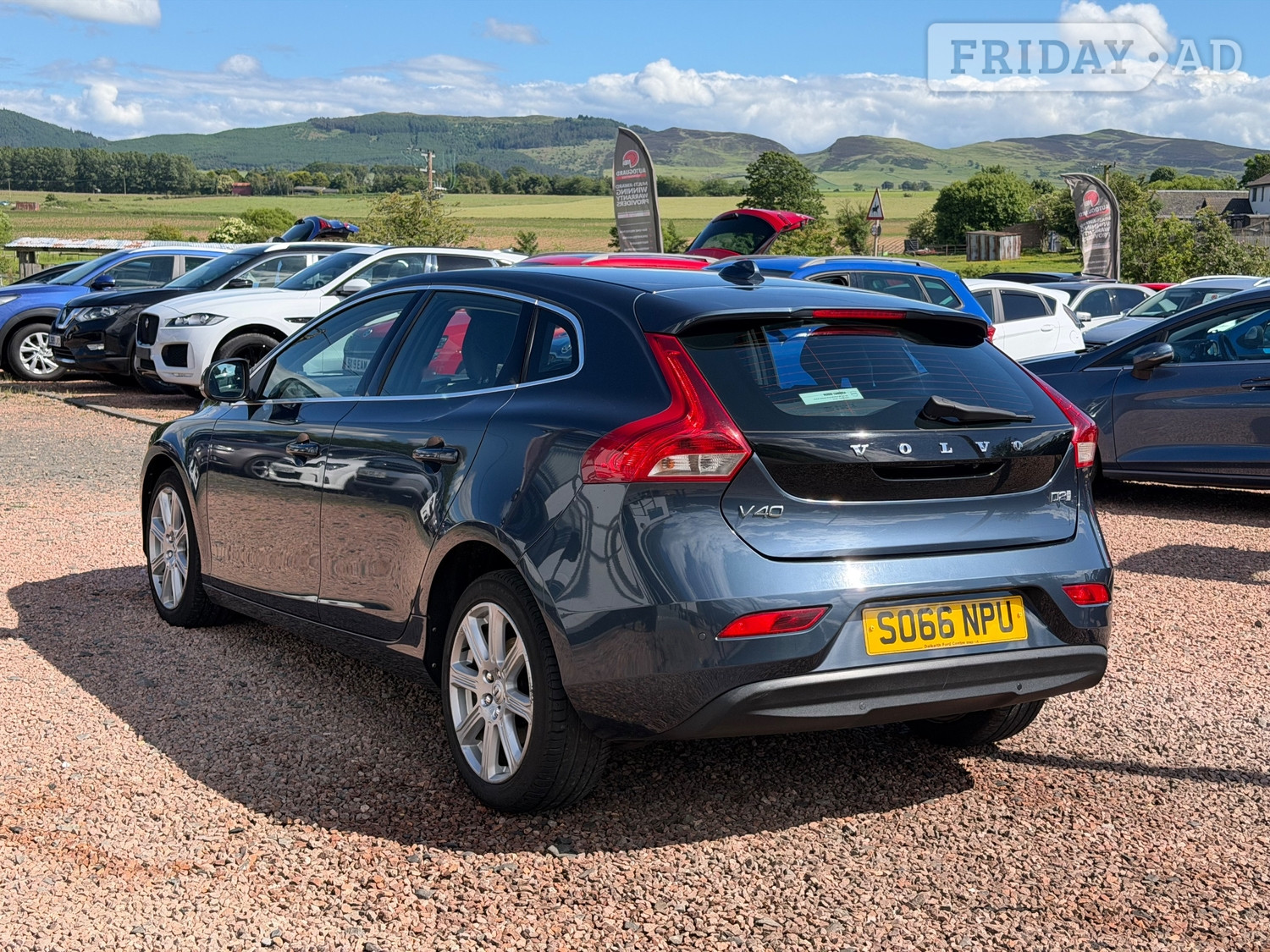 Volvo V40 2016 - Cars