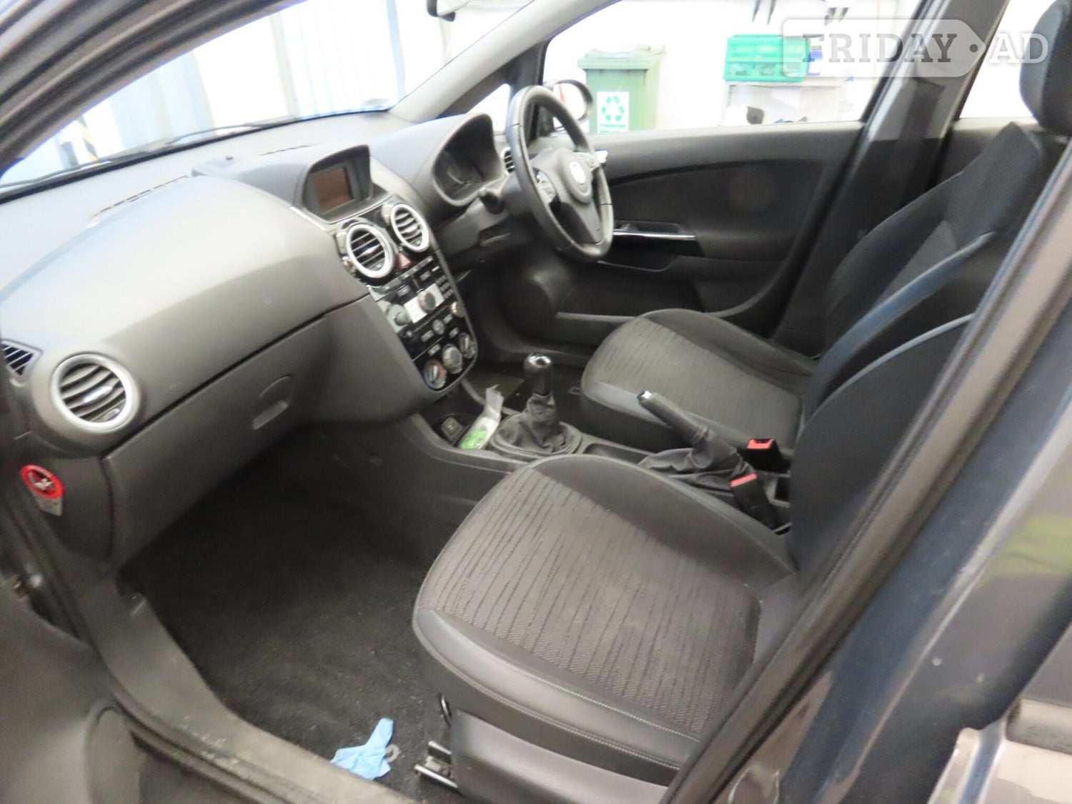 [ berth ]Vauxhall Corsa
