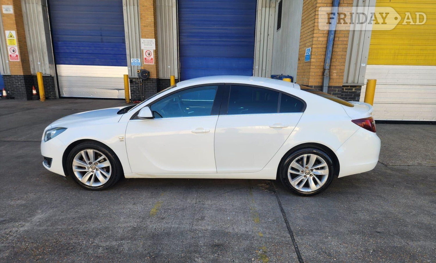 Vauxhall Insignia 2016 - Cars