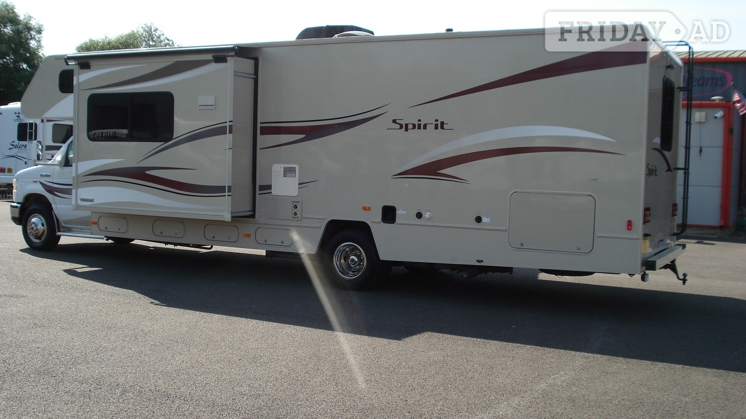 [ berth ]Winnebago Spirit 31H