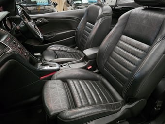 Vauxhall Cascada 2013