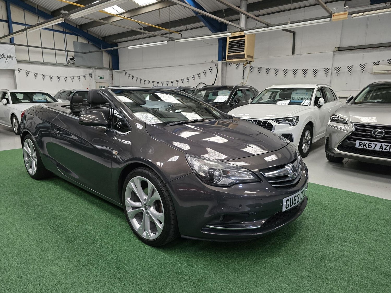Vauxhall Cascada 2013 - Cars in Christchurch