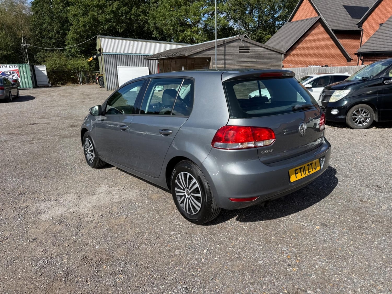 Volkswagen Golf 2011 - Cars in Southampton