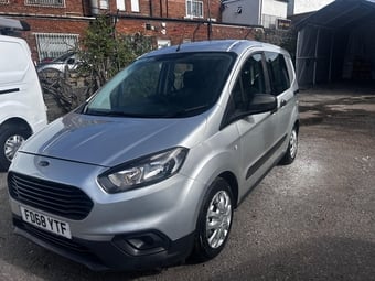 Ford Transit Courier 2019