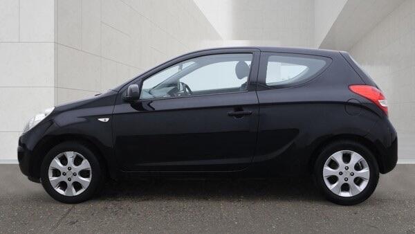 Hyundai i20 2010 - Cars