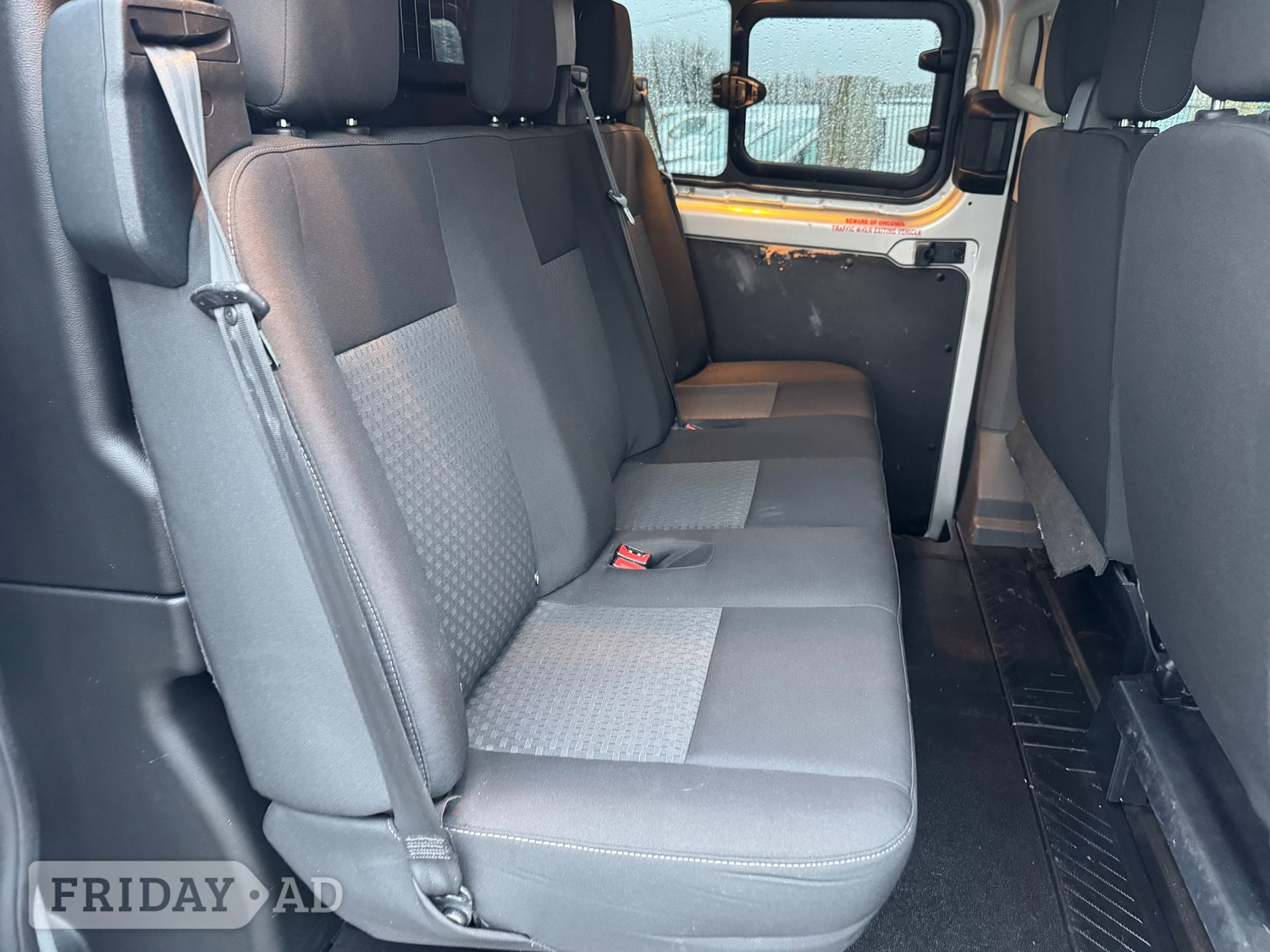 [ berth ]Ford Transit Custom