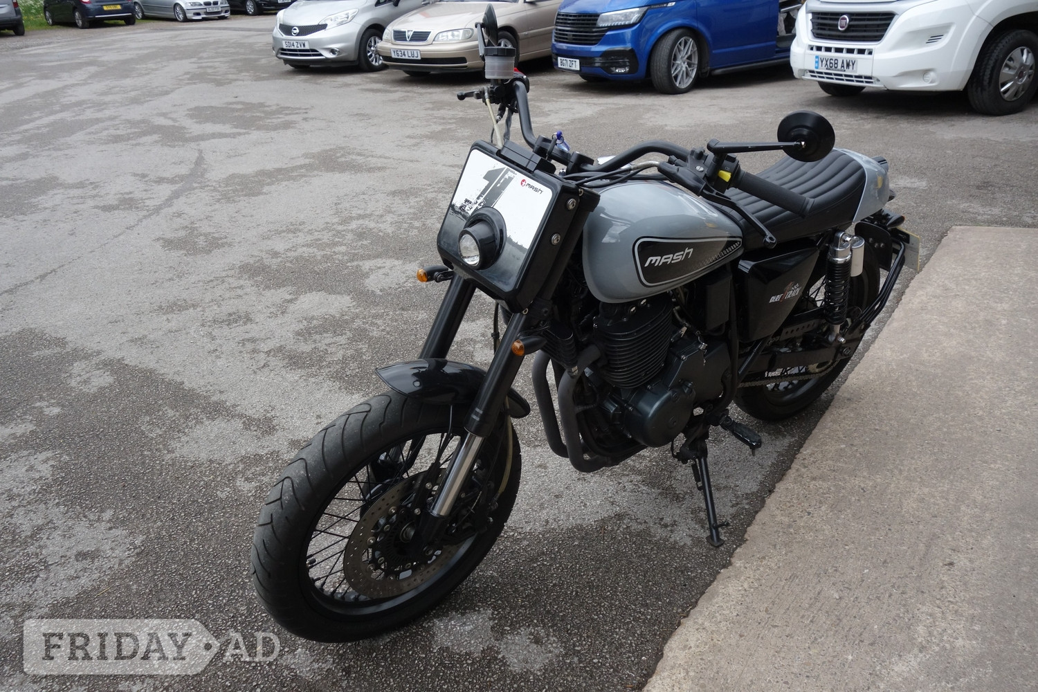 [ berth ]Mash Motorcycles 