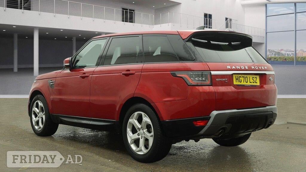 [ berth ]Land Rover Range Rover Sport