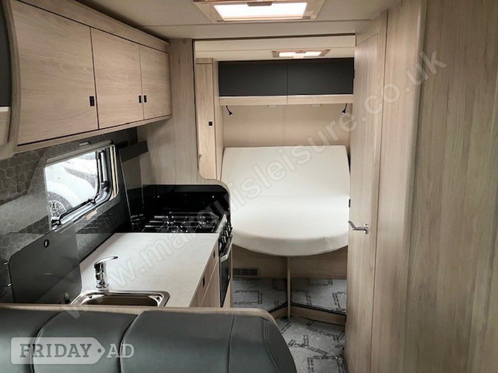 [4 berth ]Auto-Trail Expedition C71