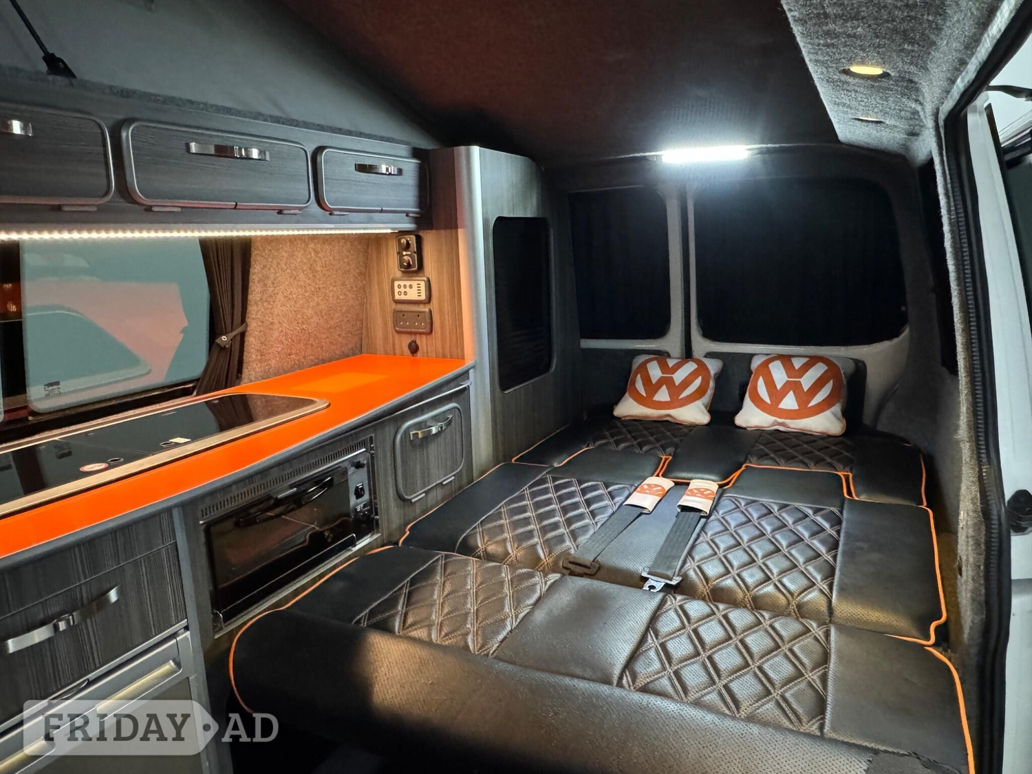 [ berth ]Volkswagen Transporter
