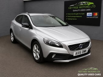 Volvo V40 Cross Country 2015