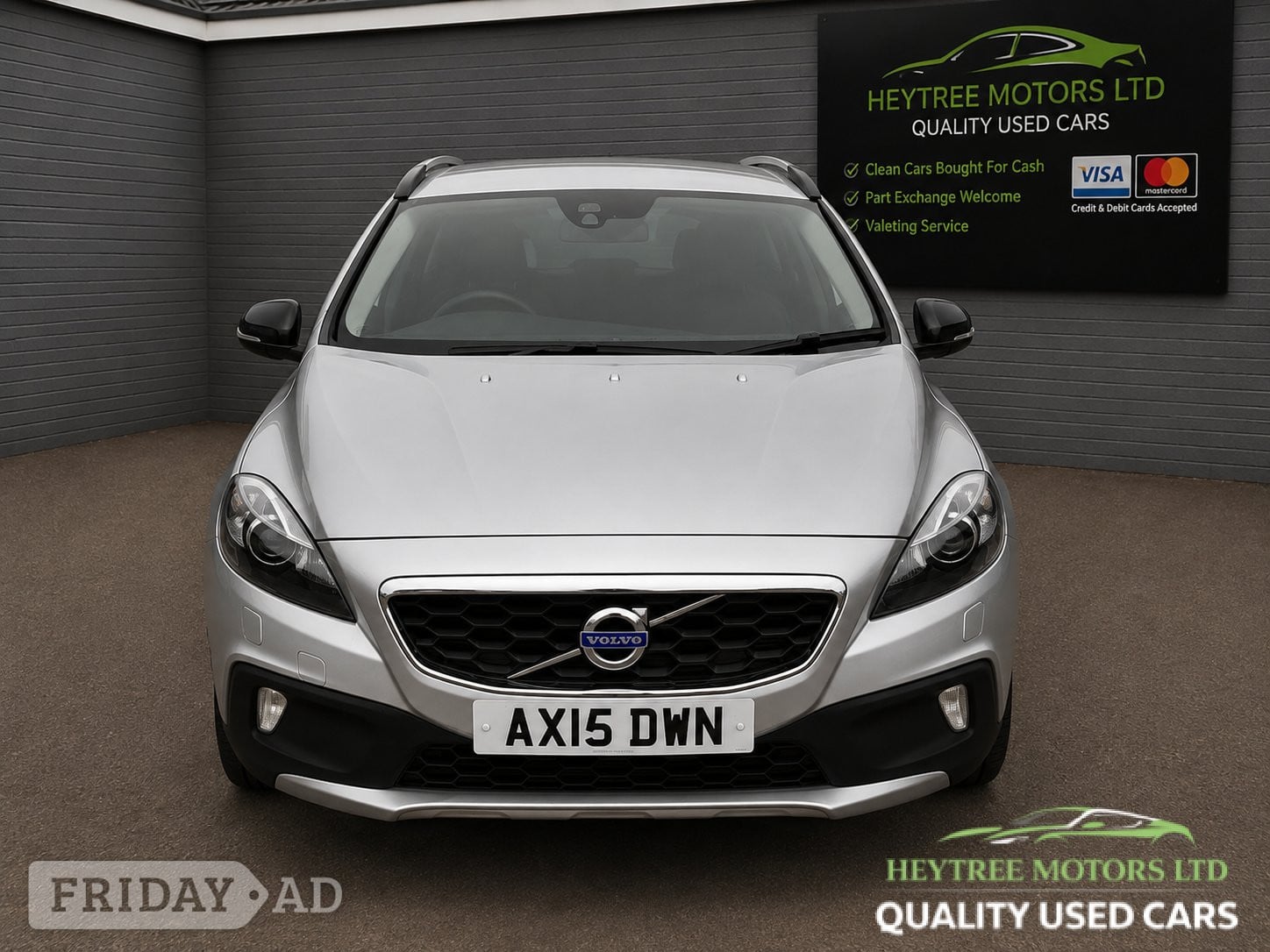Volvo V40 Cross Country 2015 - Cars