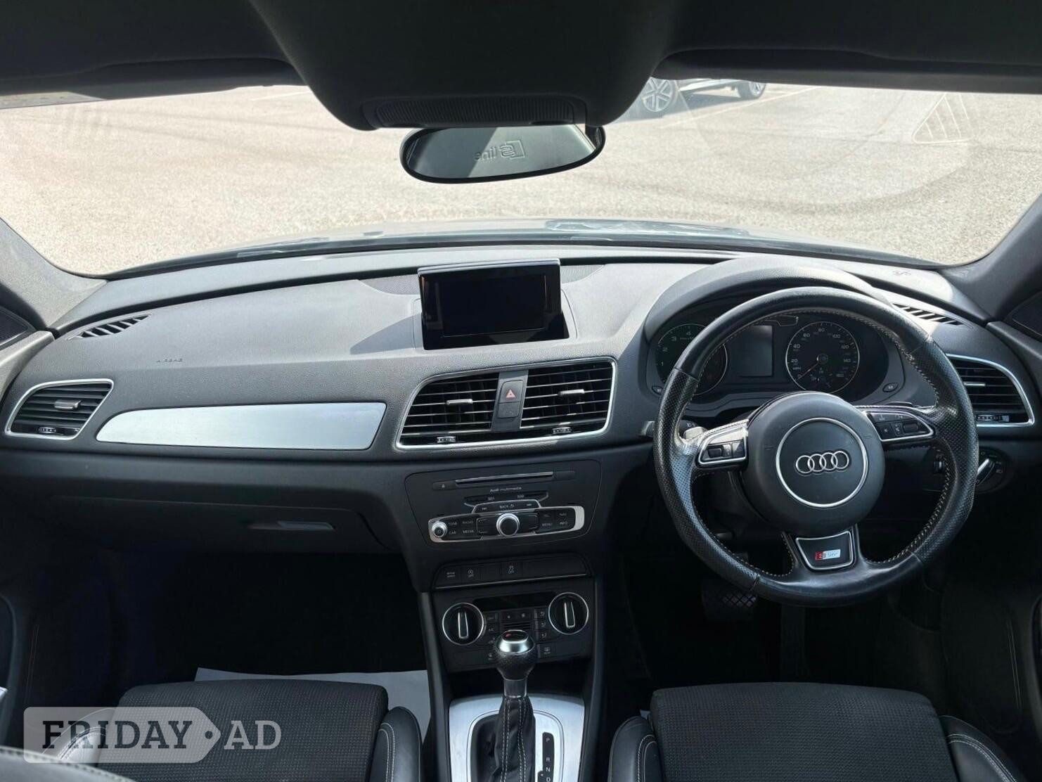 Audi Q3 2015 - Cars