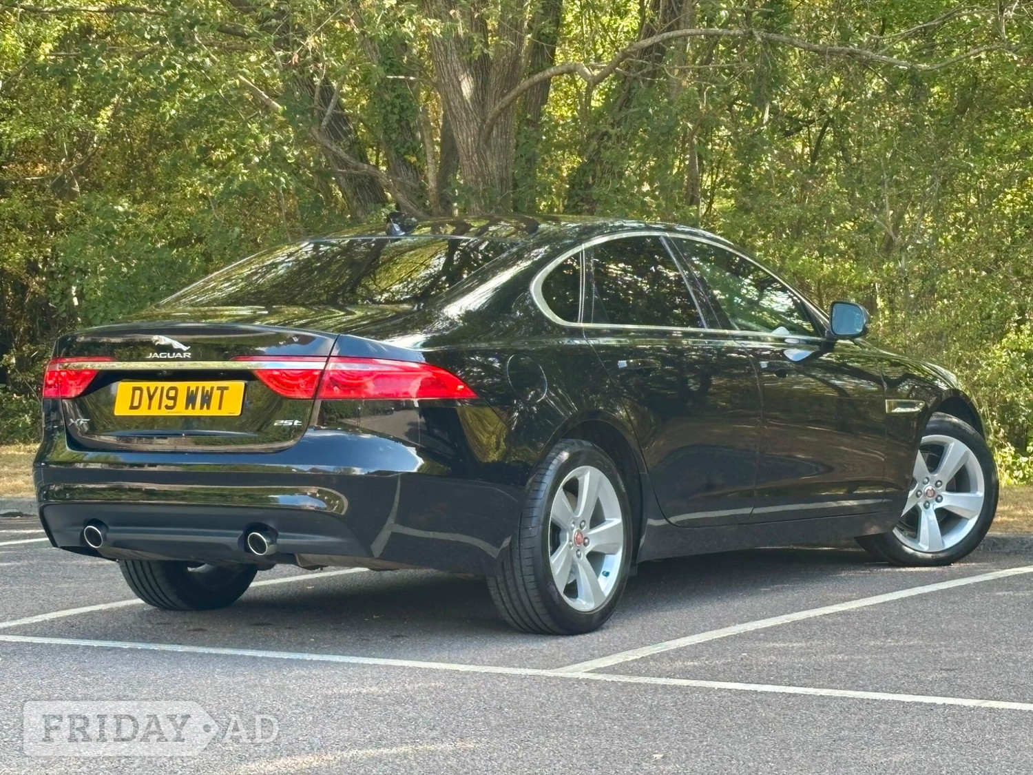 Jaguar XF 2019 - Cars