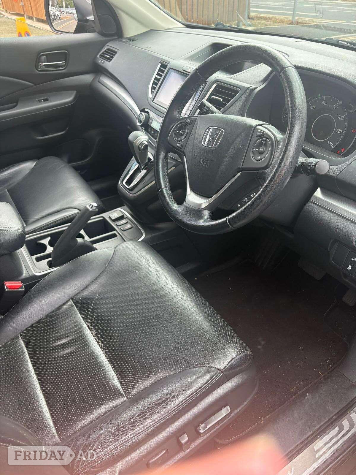 Honda CR-V 2015 - Cars in Christchurch