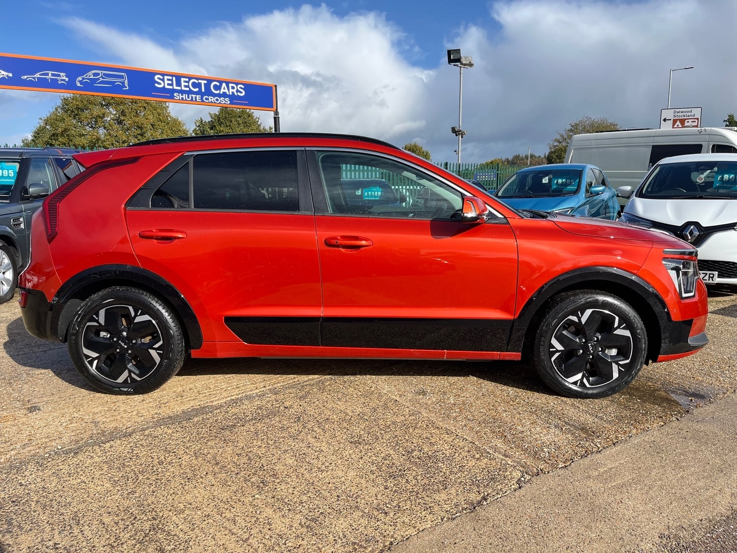 Kia Niro 2023 - Cars in Axminster