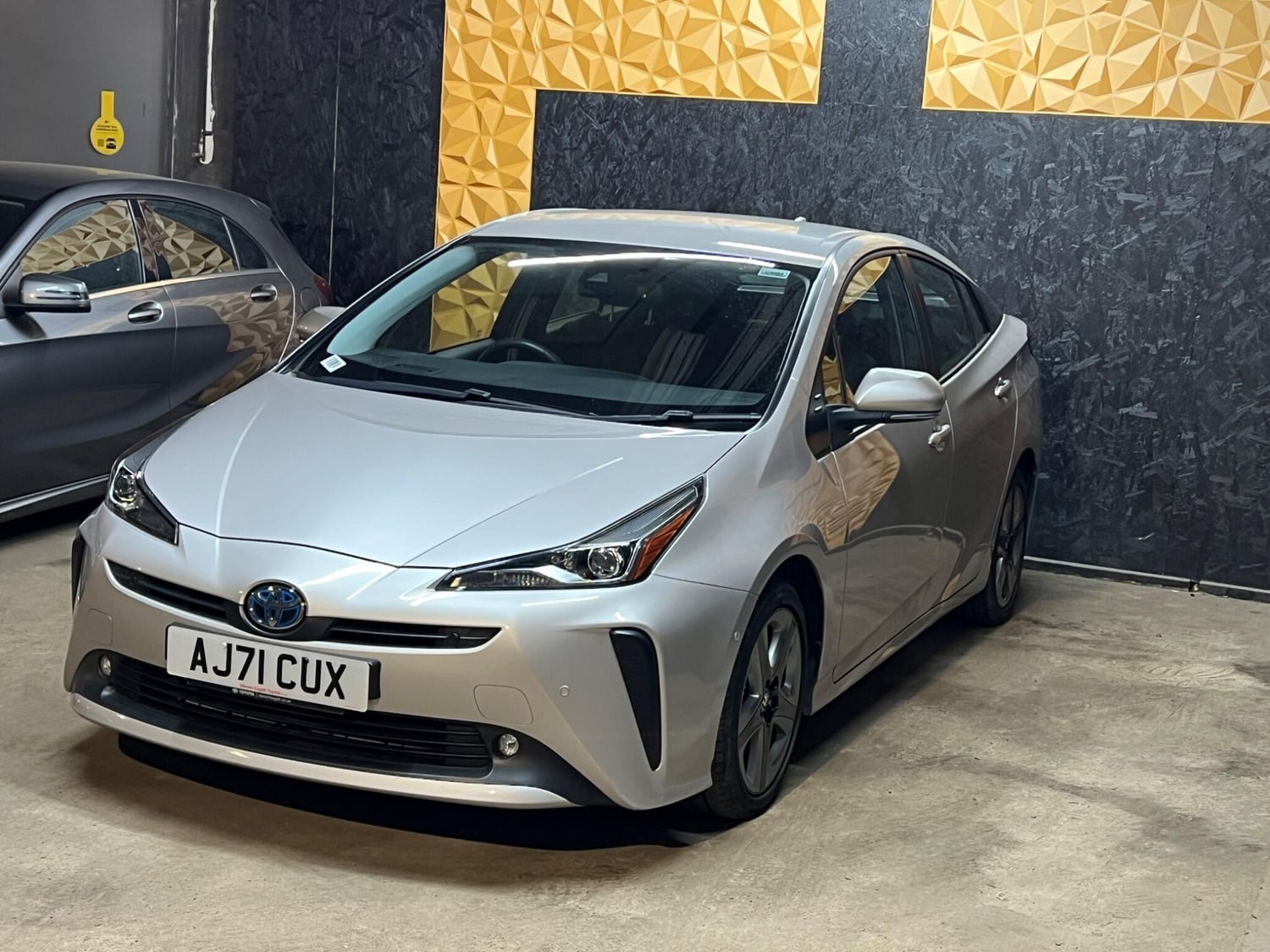 [ berth ]Toyota Prius