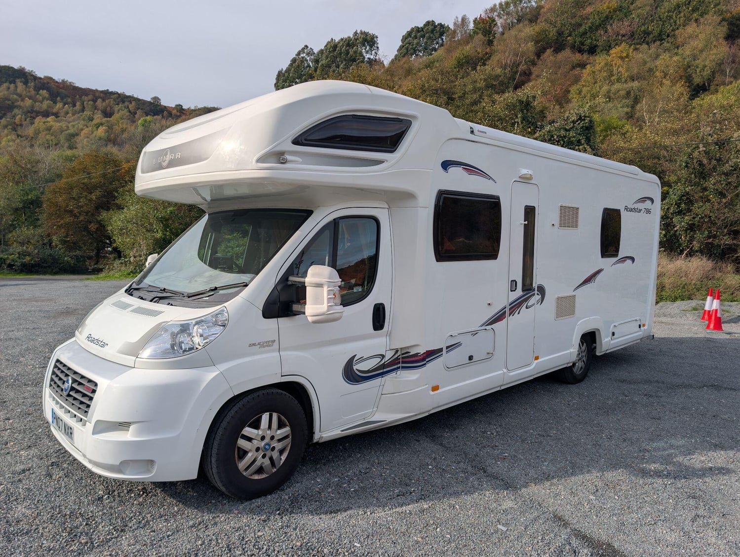[6 berth ]Lunar Roadster 786