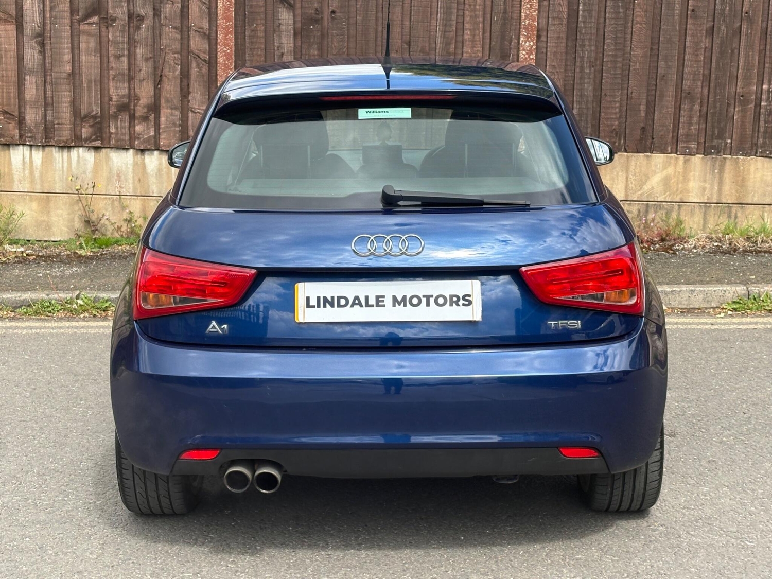 [ berth ]Audi A1