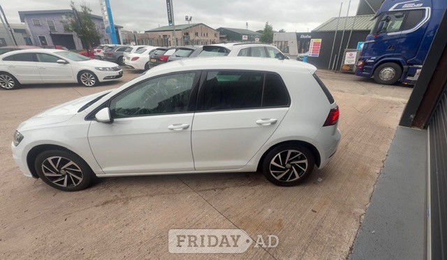 [ berth ]Volkswagen Golf