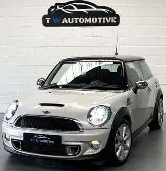Mini Hatch 2013