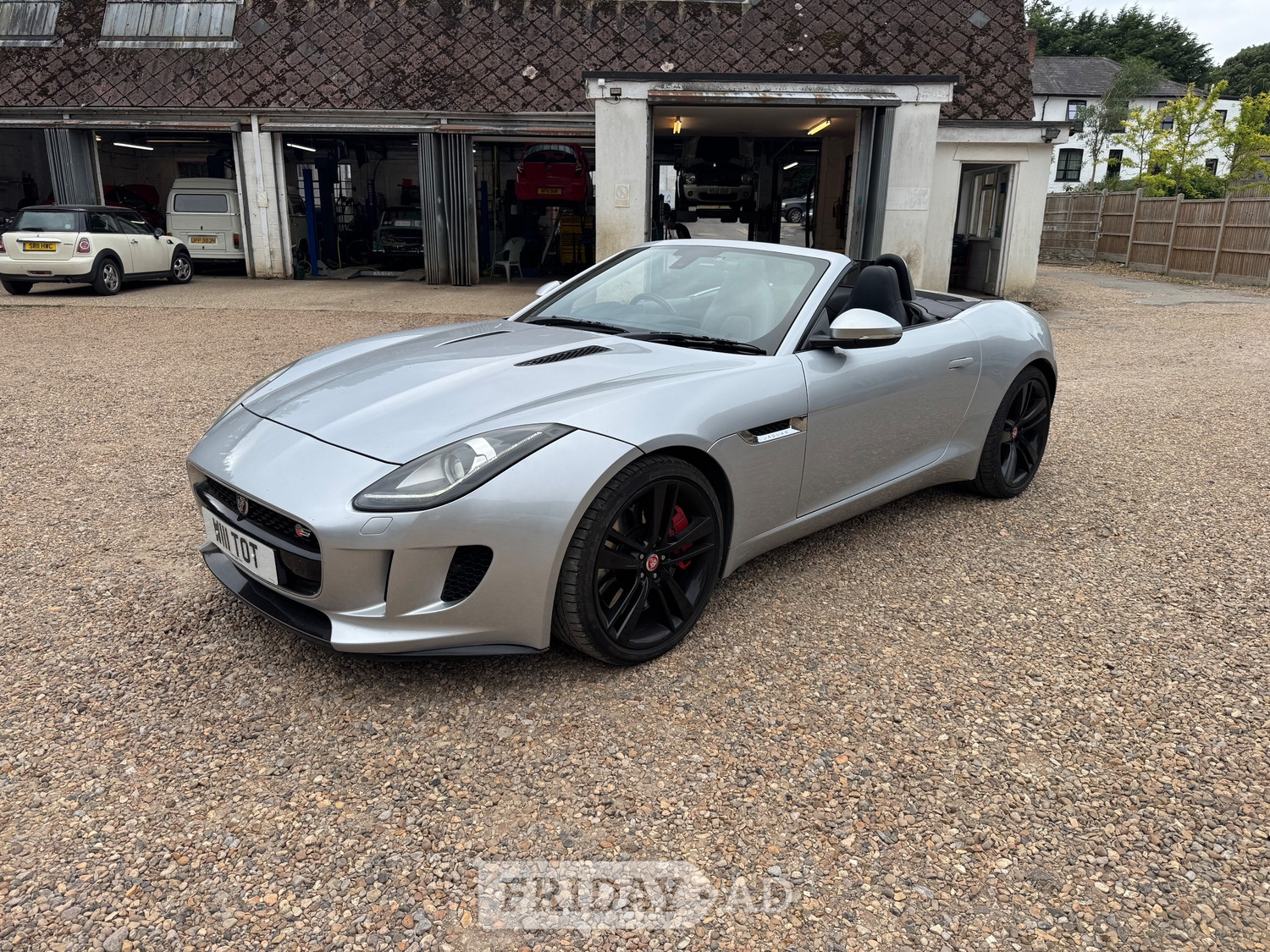 Jaguar F-Type 2013 in Henley-On-Thames