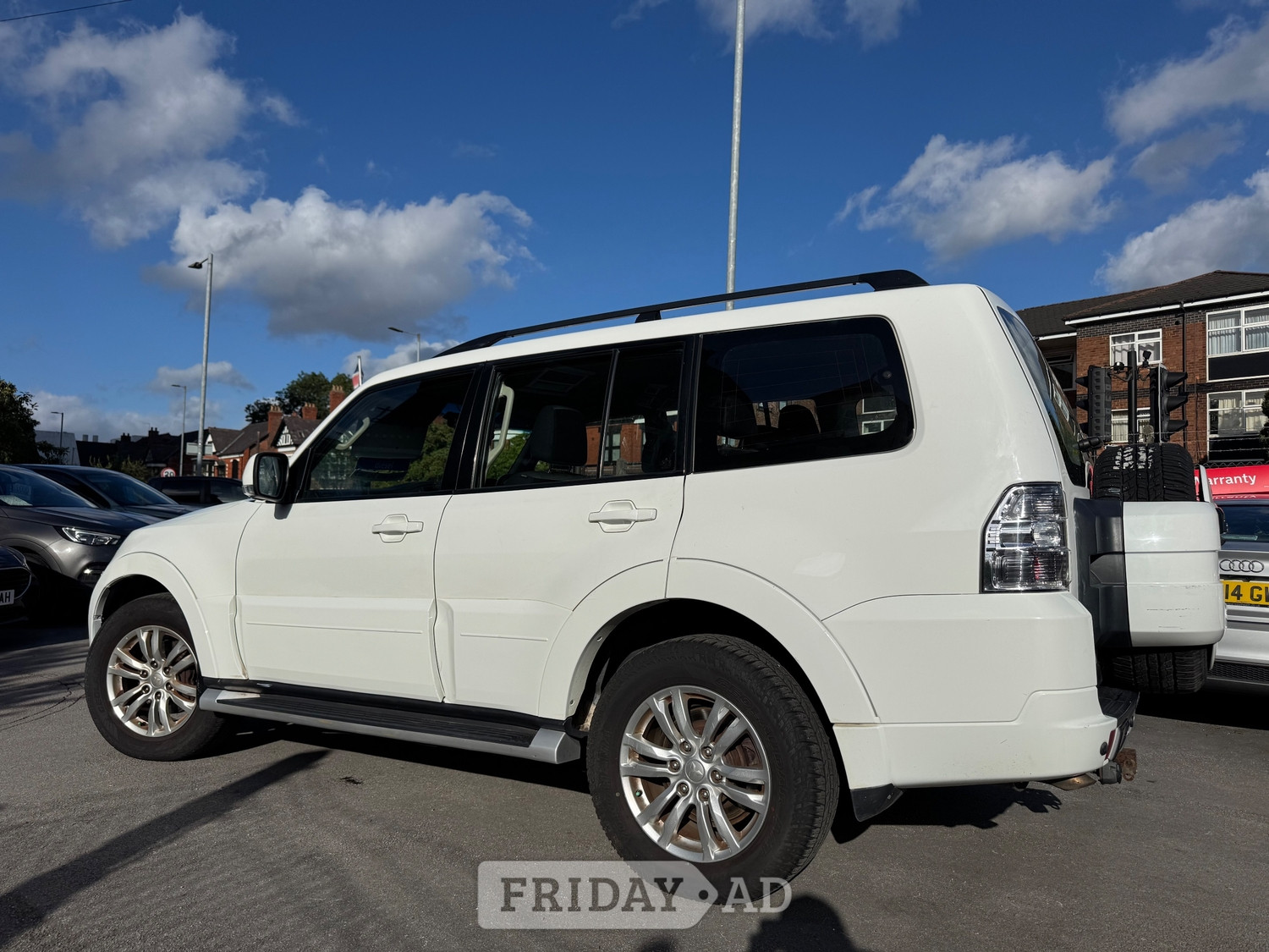 Mitsubishi Shogun Manchester