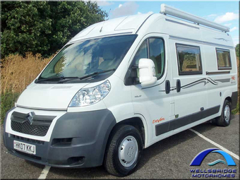 Devon Aztec 2007