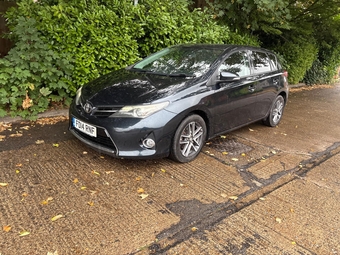 Toyota Auris 2014