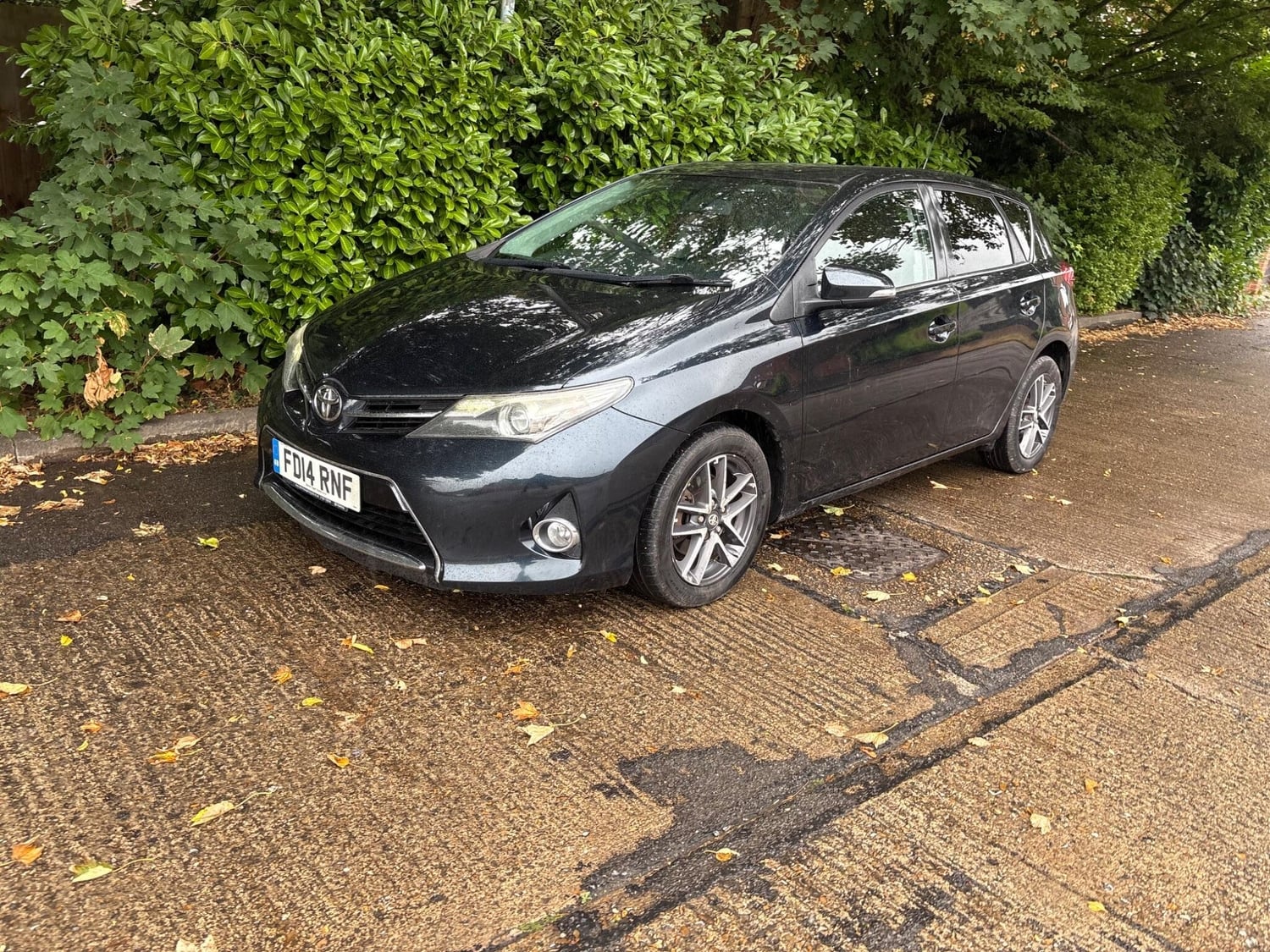 Toyota Auris 2014 in High Wycombe