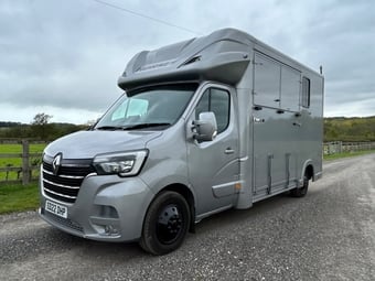 Regent Stallion  Renault Horsebox