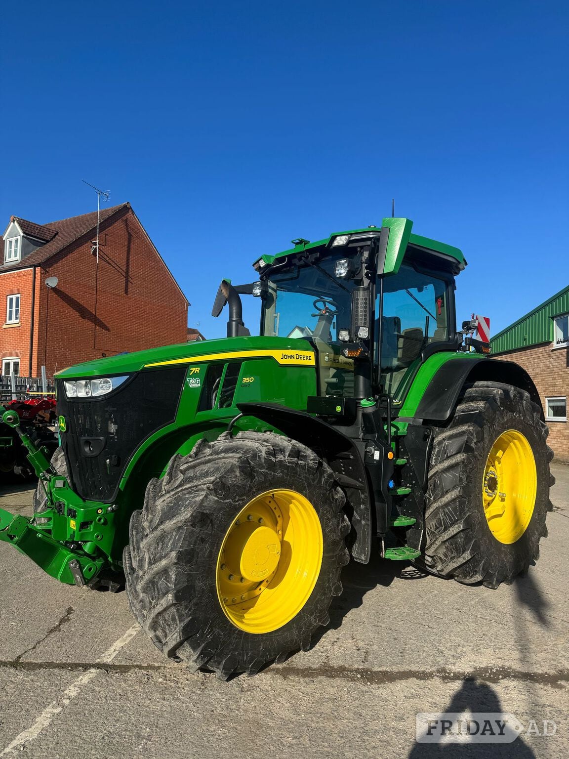 John Deere 7R 350 (2022) Tractor in Evesham