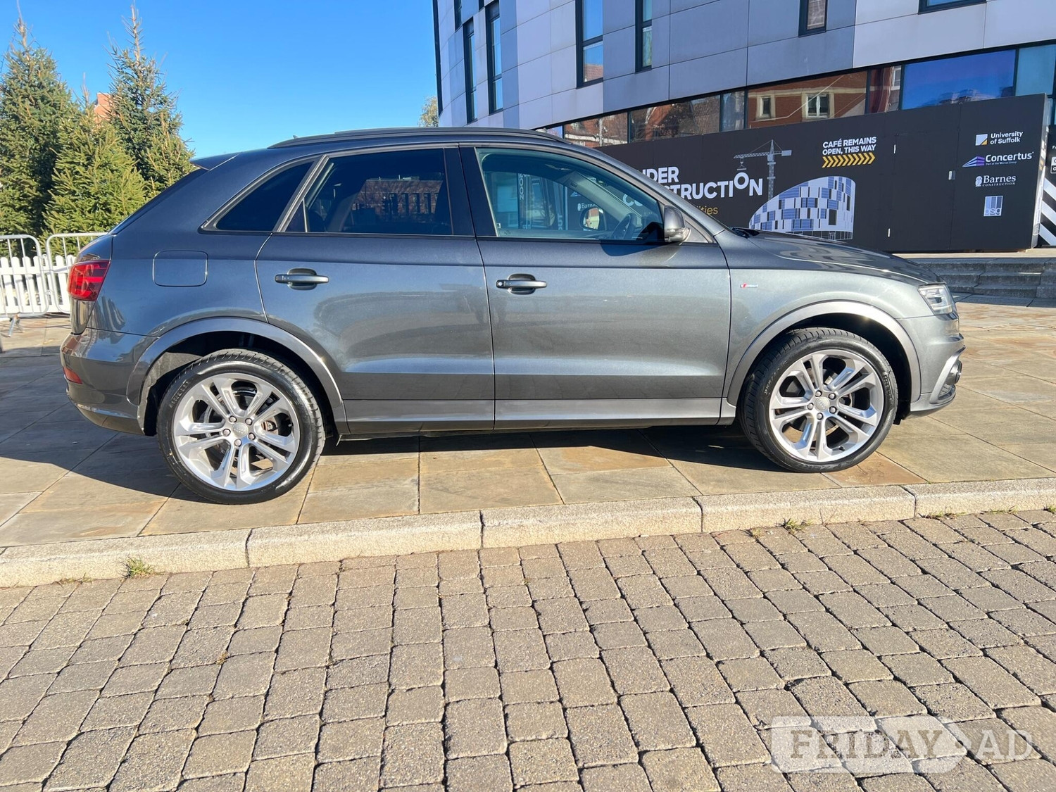[ berth ]Audi Q3
