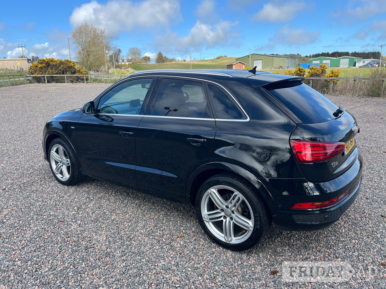 Audi Q3 2015 - Cars