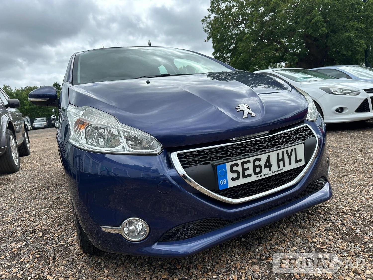 Peugeot 208 2015 - Cars