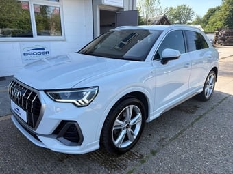 2024 Audi Q3 1.5 TFSI CoD 35 S line S Tronic Euro 6 (s/s) 5dr