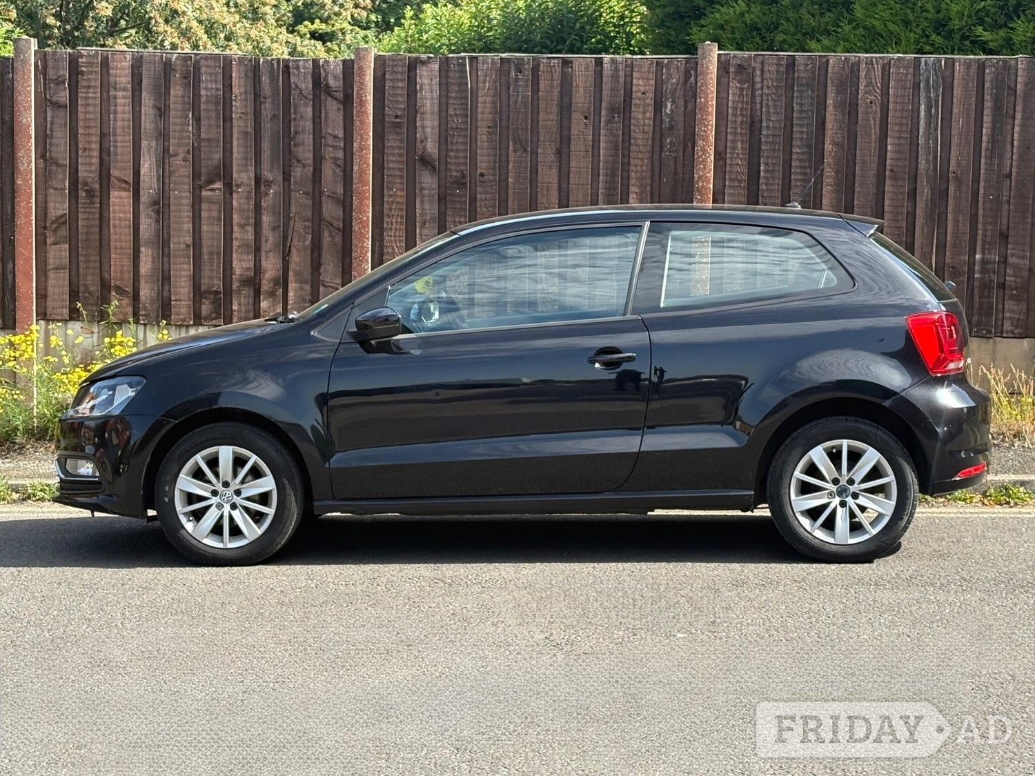 Volkswagen Polo 2014 - Cars