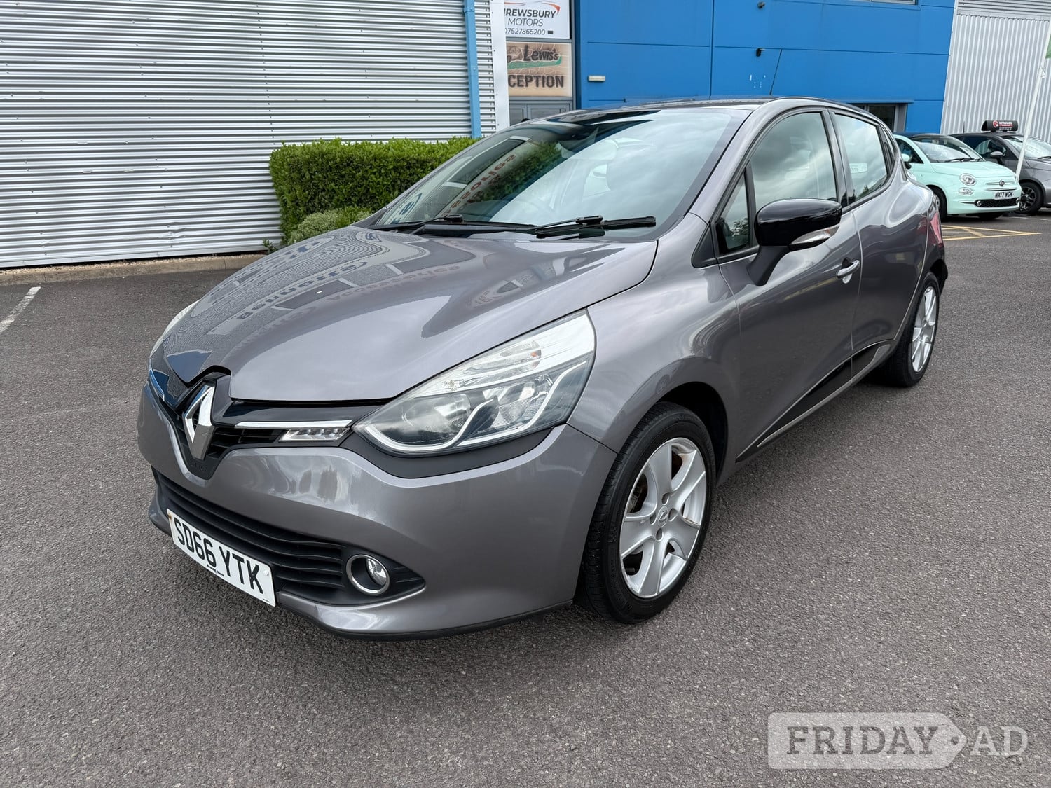 Renault Clio 2016 in Shrewsbury