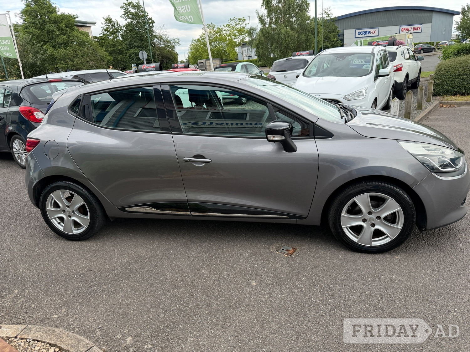 Renault Clio 2016 - Cars in Shrewsbury