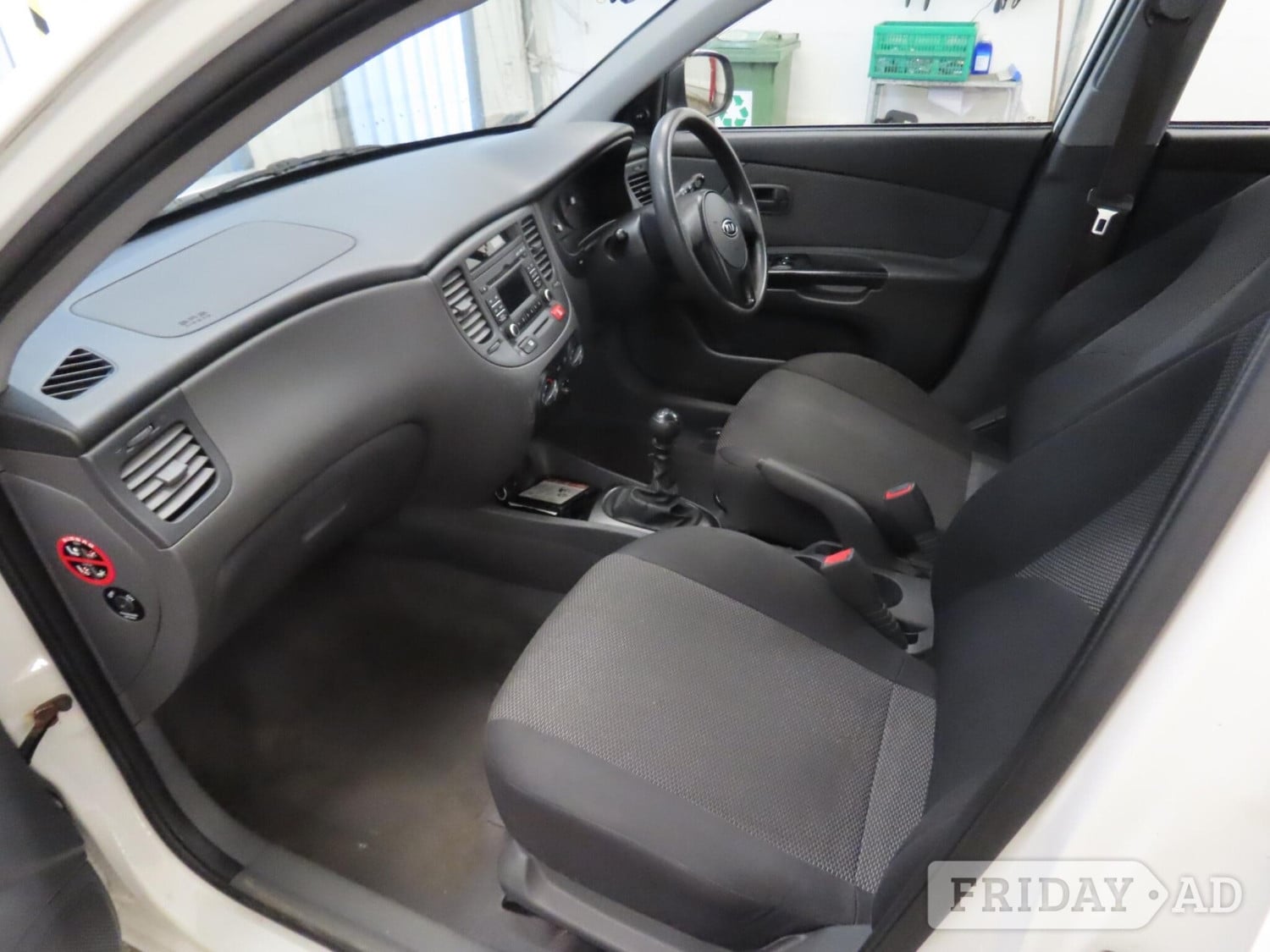 [ berth ]Kia Rio
