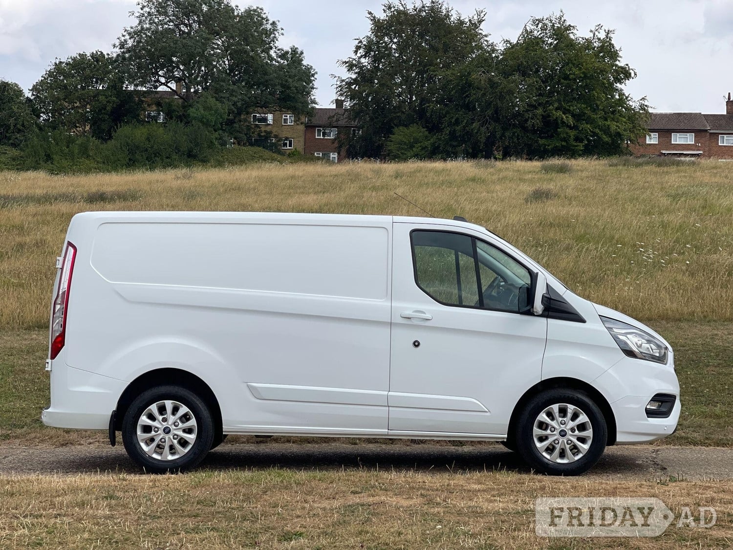 Ford Transit Custom 2020 - Vans & Commercial Vehicles in Hemel Hempstead