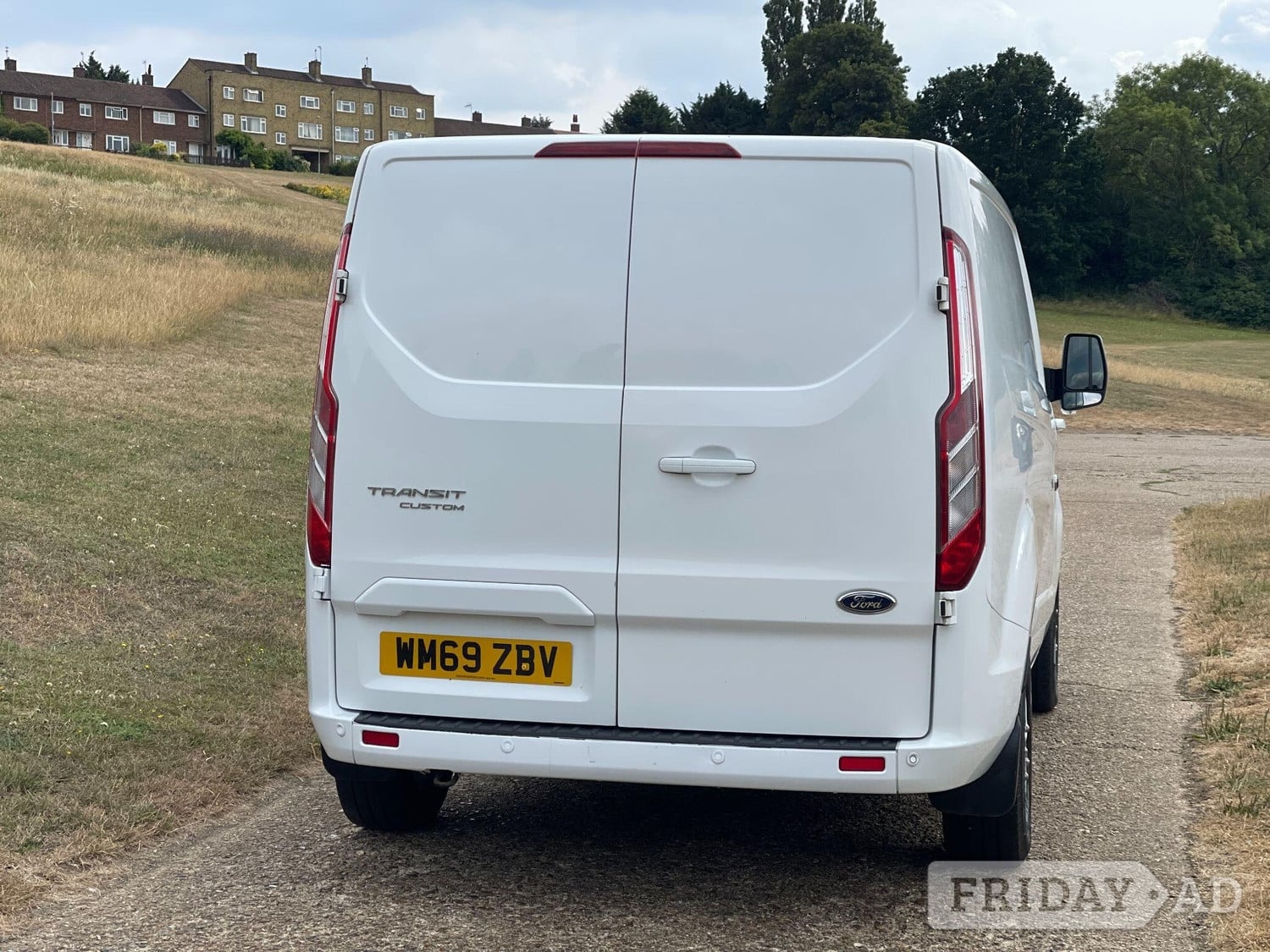 Ford Transit Custom 2020 - Vans & Commercial Vehicles