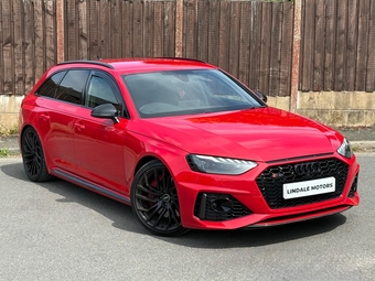 Audi RS4 Avant 2021