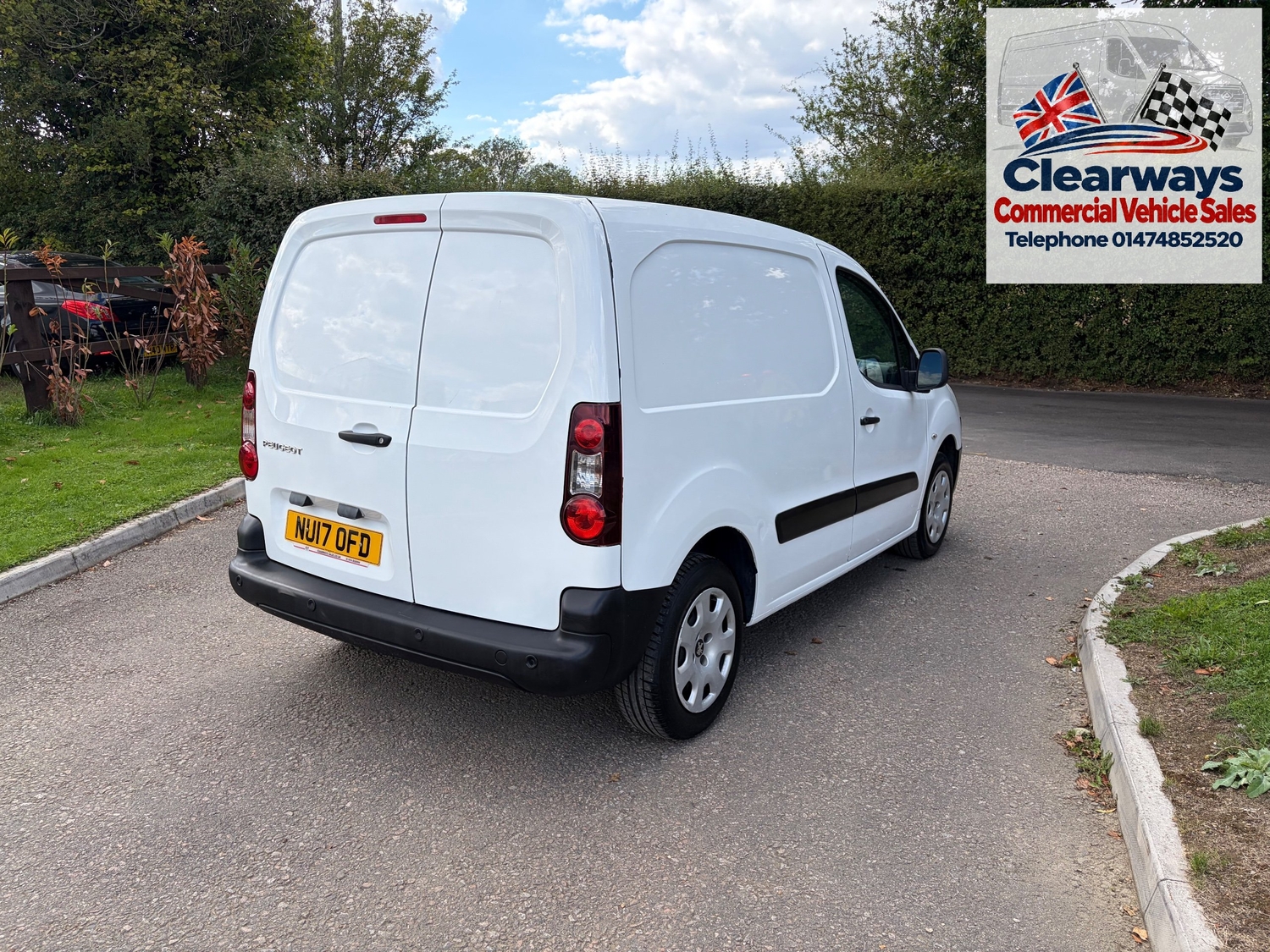 Peugeot Partner 2017 - Vans & Commercial Vehicles in Sevenoaks