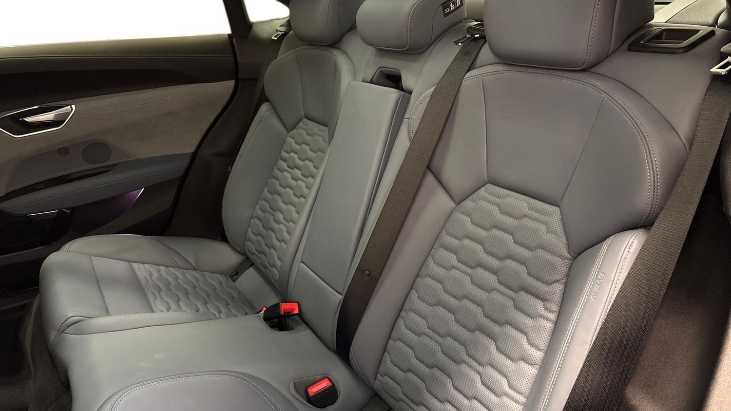 Audi e-tron 2022 - Cars