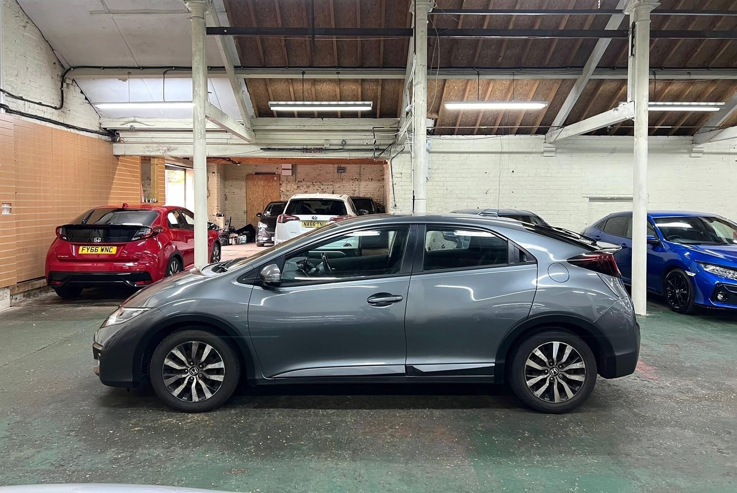 Honda Civic 2016 - Cars
